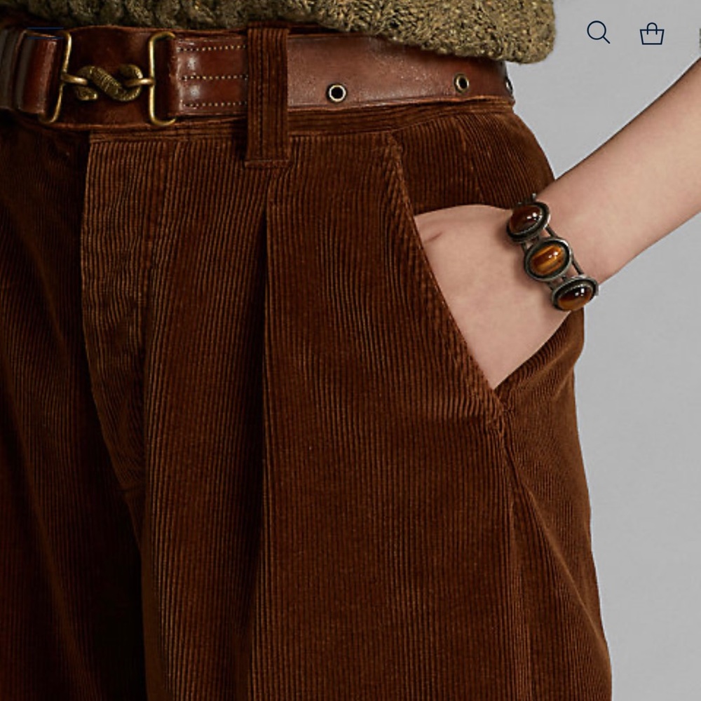 Never worn, RRL cropped corduroy wide-legged pant in size 28.
